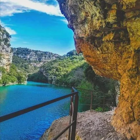 Villa La *