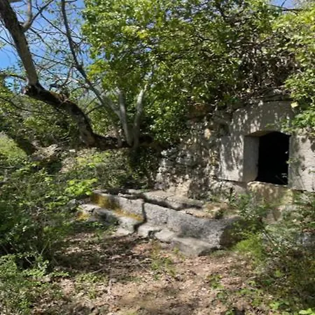 La Villa *