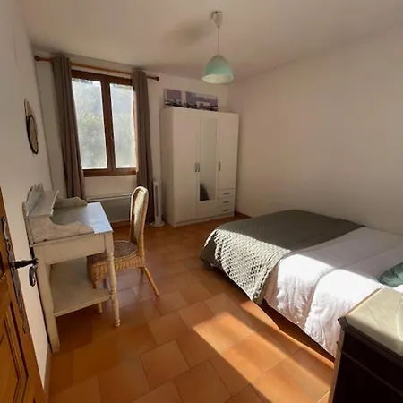 Villa La *