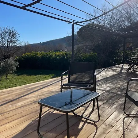 La Villa *