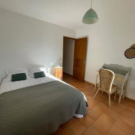 La Villa Quinson